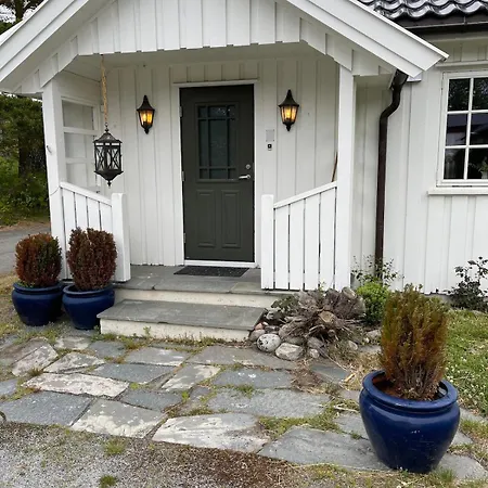 Vakantiehuis Recently Refurbished Larvik
